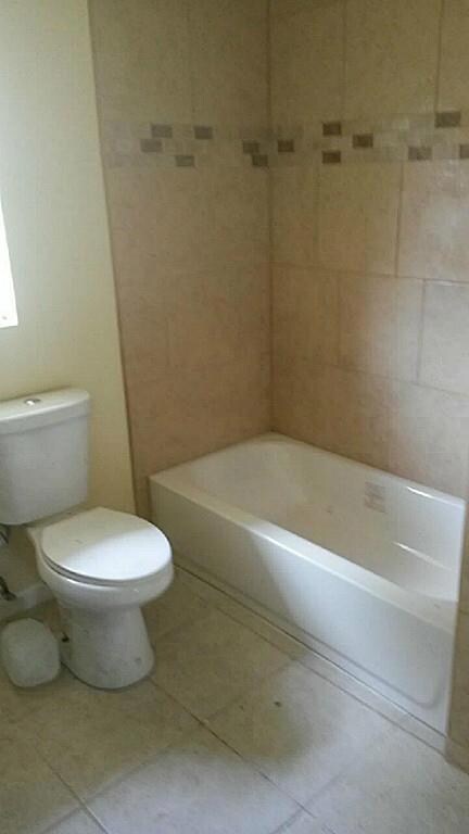 1534 Diplomat Way, Houston, TX 77088 - photo 3