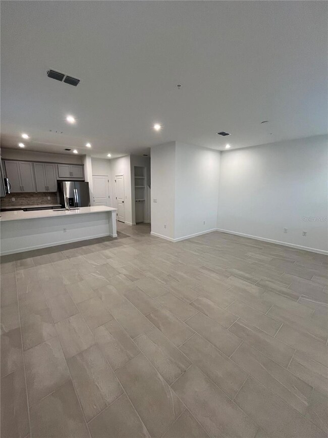 9948 Red Canoe Aly, Orlando, FL 32832 - photo 5