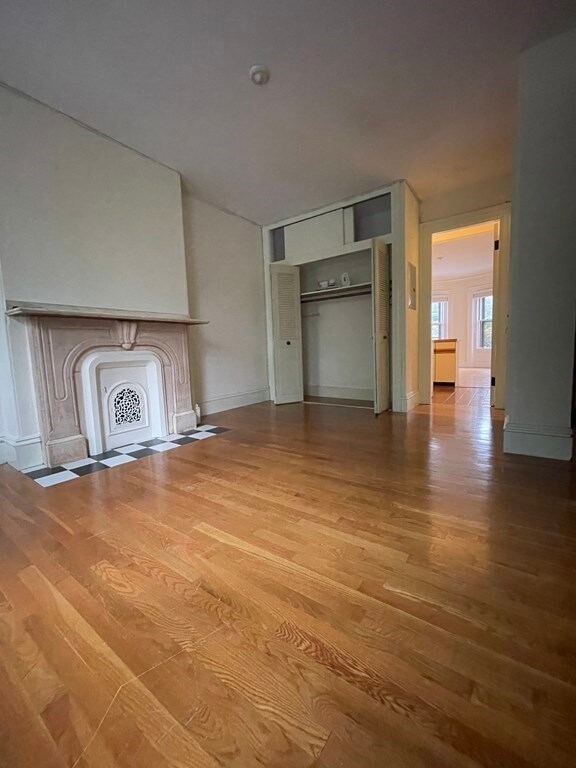 71 Montgomery St unit 2, Boston, MA 02116 - photo 5