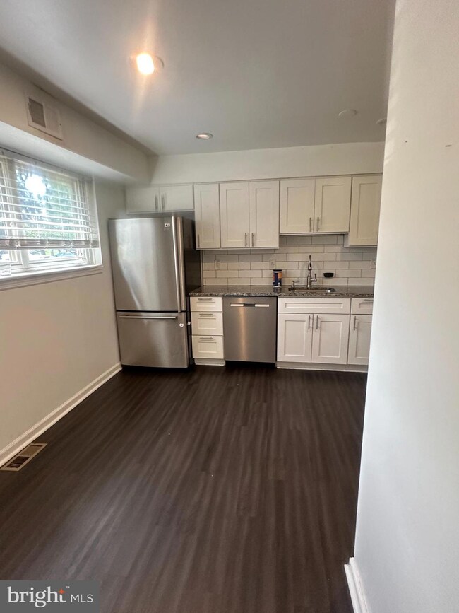 141 Echelon Rd, Voorhees, NJ 08043 - photo 3