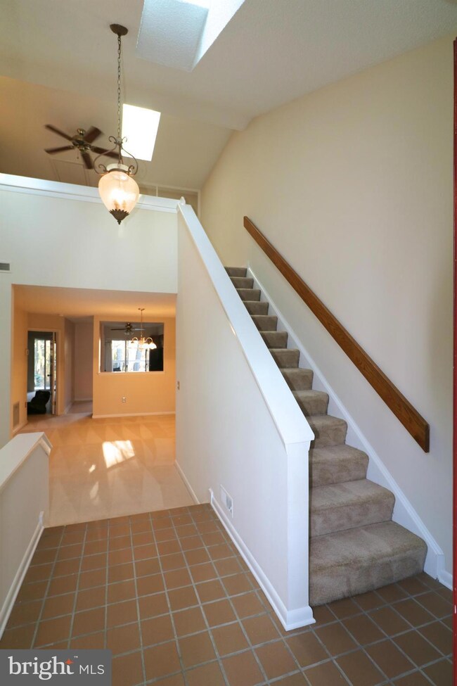 402 Cranes Roost Ct, Annapolis, MD 21409 - photo 5