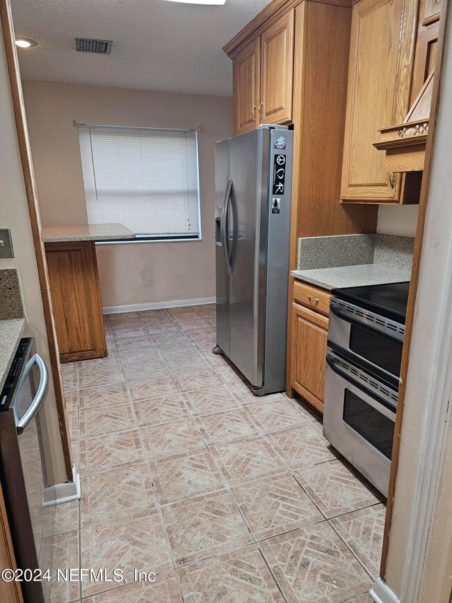 7608 Hare Ave, Jacksonville, FL 32211 - photo 5