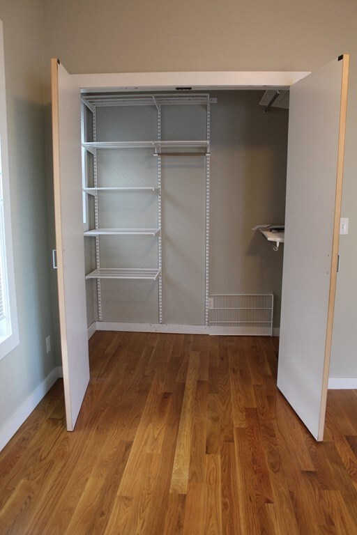 36 Walden St unit 1, Cambridge, MA 02140 - photo 7