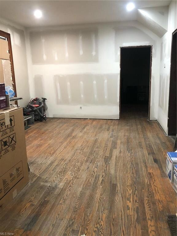 Dining Area, Lower Unit