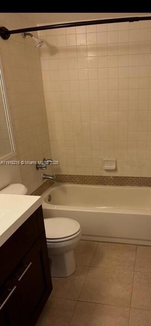 17455 NW 67th Ct unit C17, Hialeah, FL 33015 - photo 3