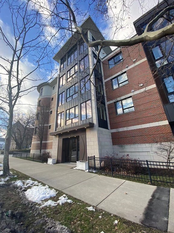 533 Cambridge St unit 313, Allston, MA 02134 - photo 2