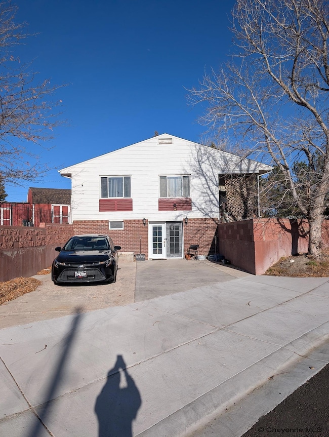 1502 Andover Dr, Cheyenne, WY 82001 - photo 4