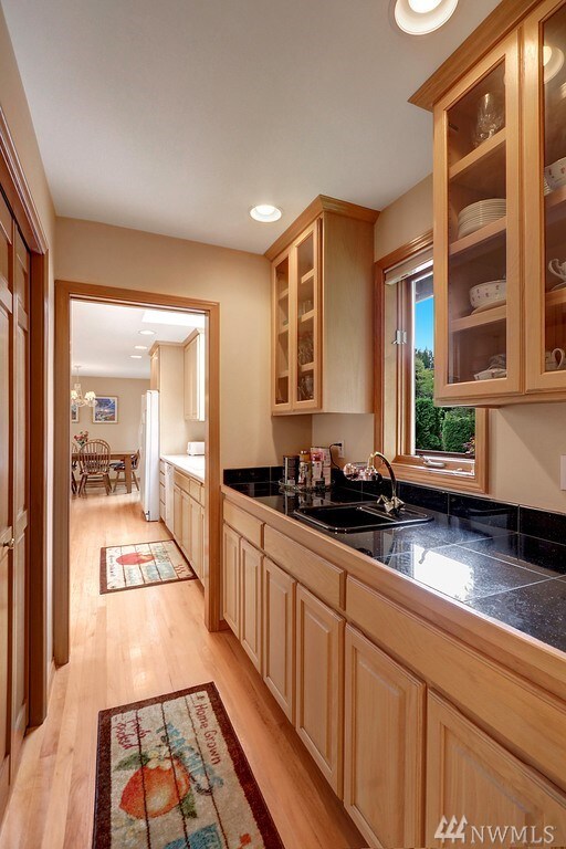 18915 Sound View Place, Edmonds, WA 98020 - photo 3