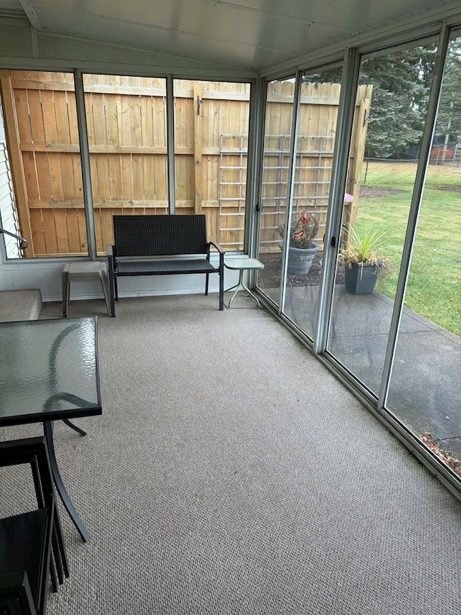 1949 Richwood Dr, Mansfield, OH 44904 - photo 3