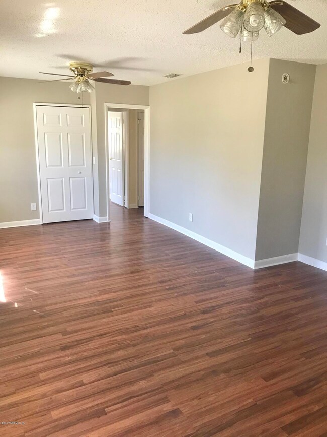 5956 Buckley Dr, Jacksonville, FL 32244 - photo 6