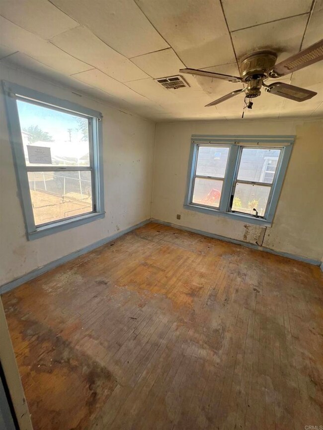 685 El Centro Ave, El Centro, CA 92243 - photo 5