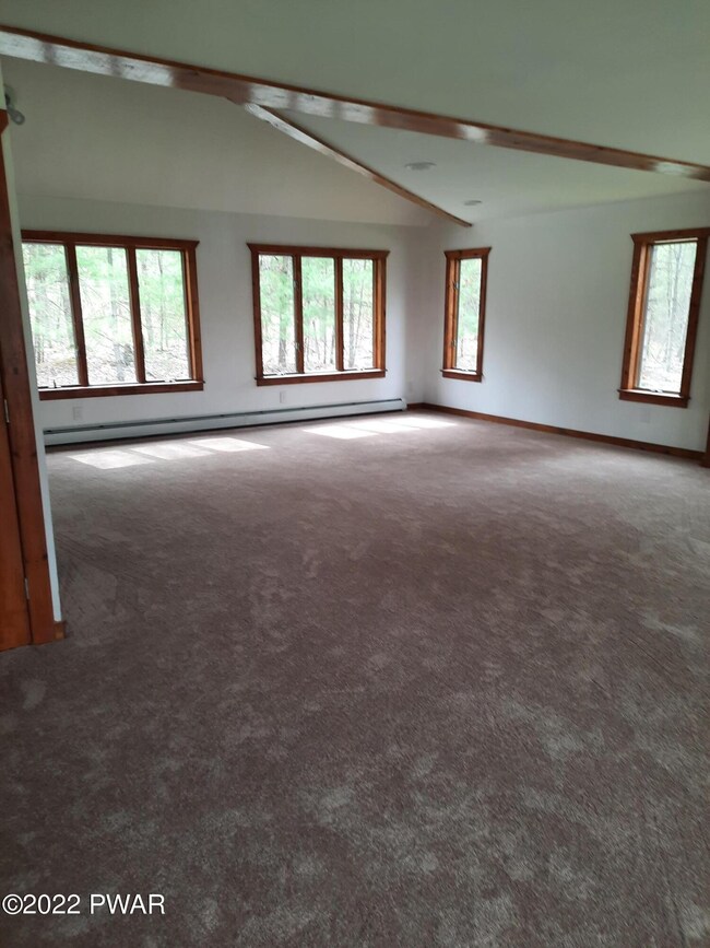 108 Griff Ct, Dingmans Ferry, PA 18328 - photo 7