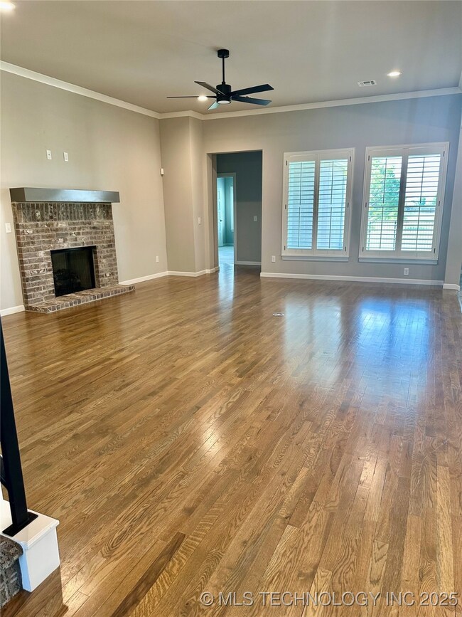 219 W 130th St S, Jenks, OK 74037 - photo 7