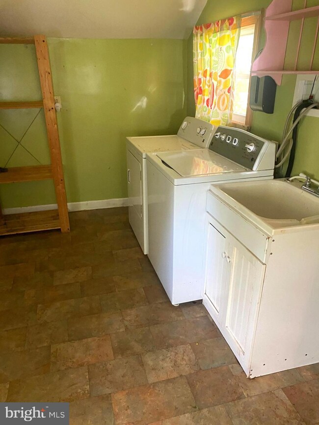 22 Main St, Swedesboro, NJ 08085 - photo 7