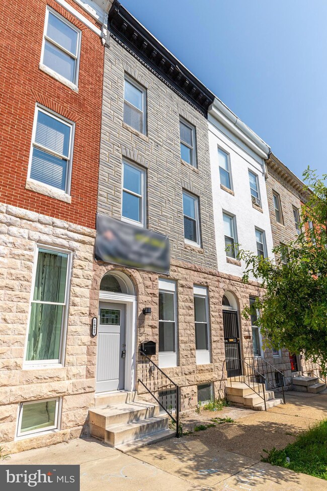 1621 N Caroline St, Baltimore, MD 21213 - photo 4