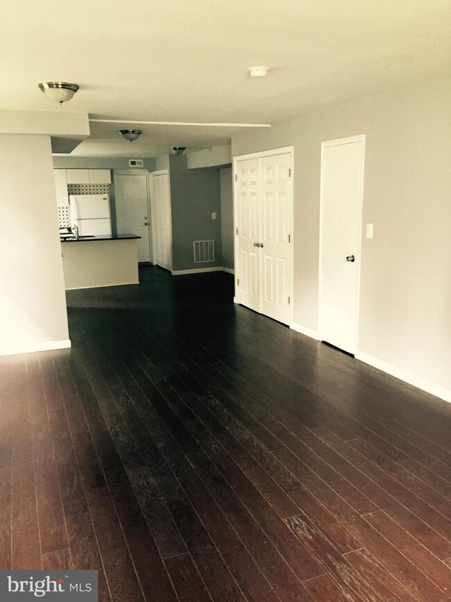 918 46th St NE, Washington, DC 20019 - photo 5