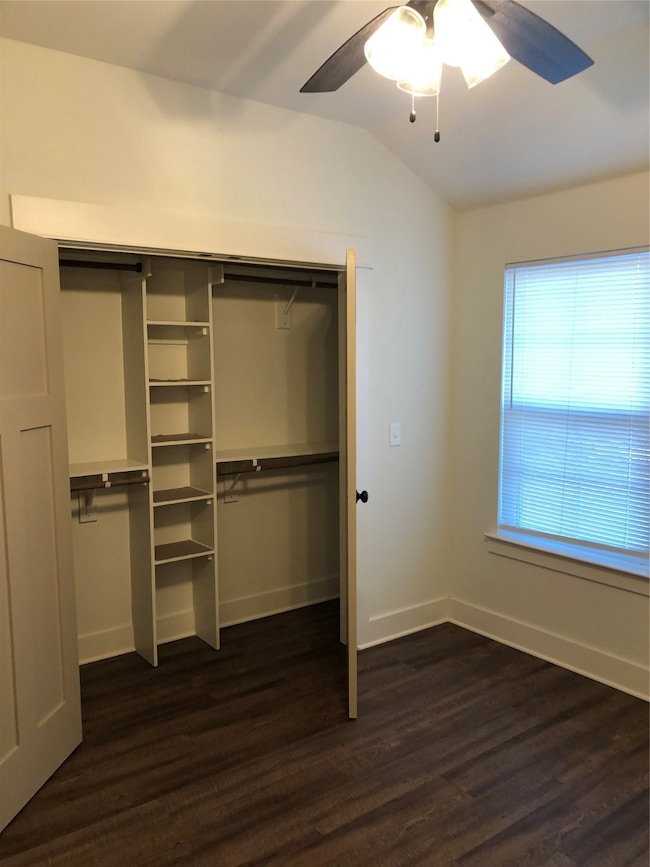 309 W Lampasas St unit A, Ennis, TX 75119 - photo 4