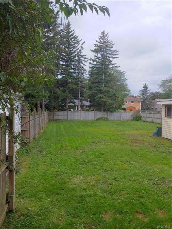 696 Niagara Pkwy, North Tonawanda, NY 14120 - photo 7