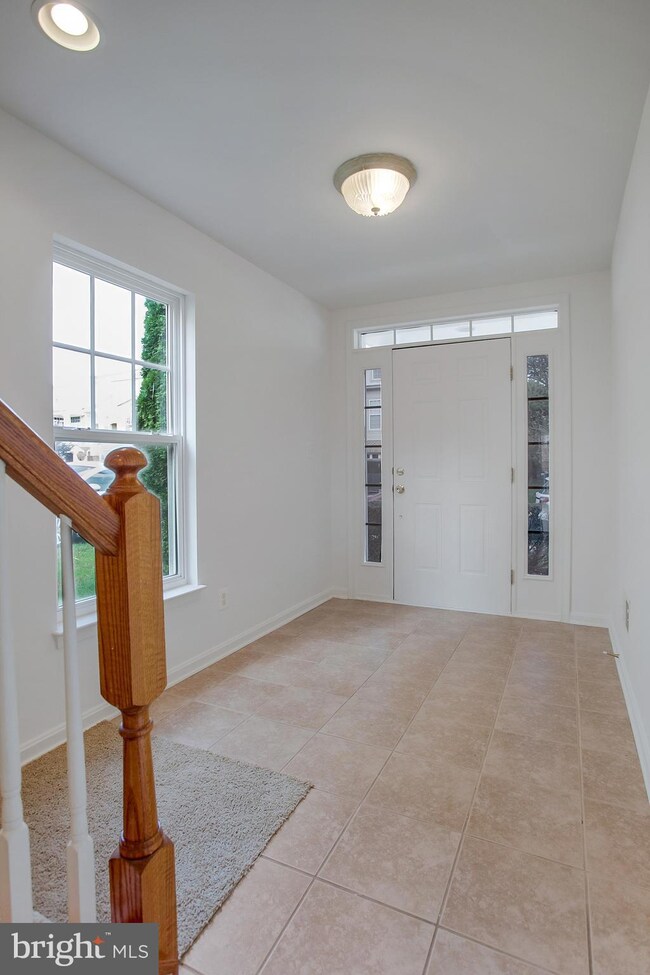 43263 Sunderleigh Square, Broadlands, VA 20148 - photo 3