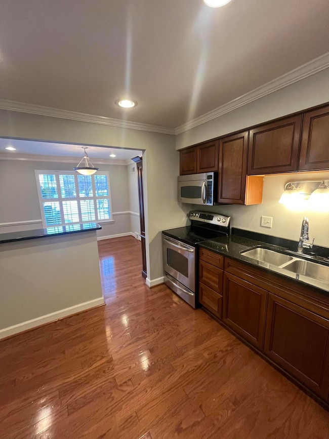 1935 Axtell Dr unit 1, Troy, MI 48084 - photo 2