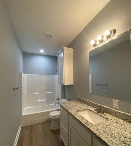 204 Pecan Hollow St unit 204, Ennis, TX 75119 - photo 6