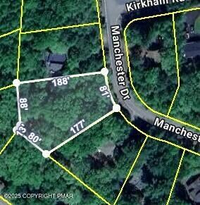 2025 Sec 3 Manchester Dr, Saw Creek, PA 18324 - photo 2