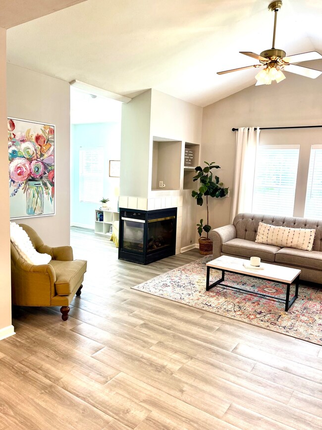 9981 Thornhill Run, Fishers, IN 46038 - photo 7