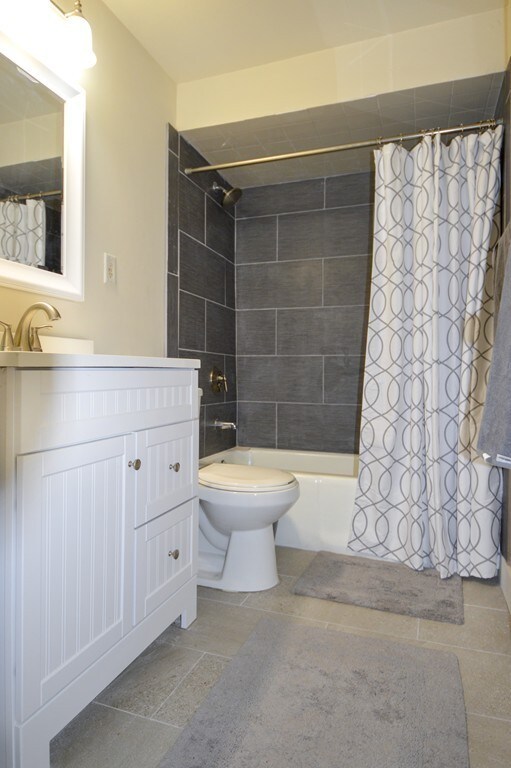 351 Hildreth St unit 13, Lowell, MA 01850 - photo 6