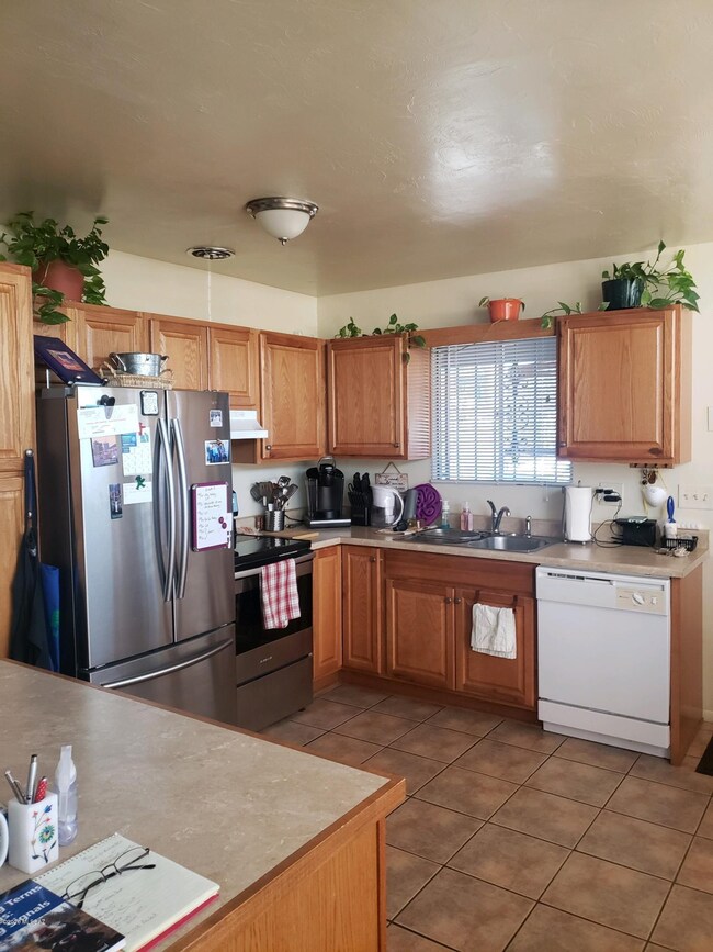 8125 E Hayne Street Tucson AZ 85710