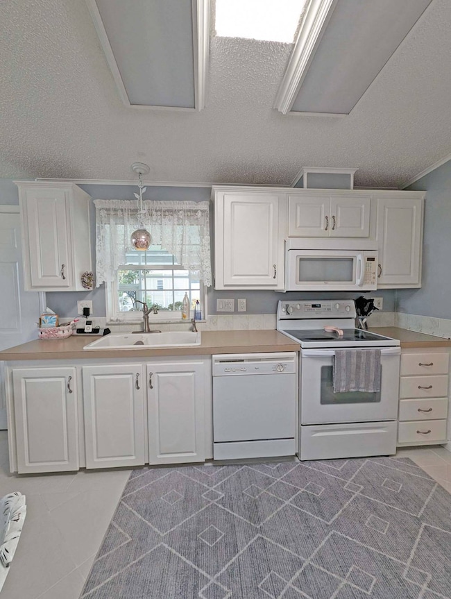 1108 La Costa Ln unit 659, Winter Haven, FL 33881 - photo 4