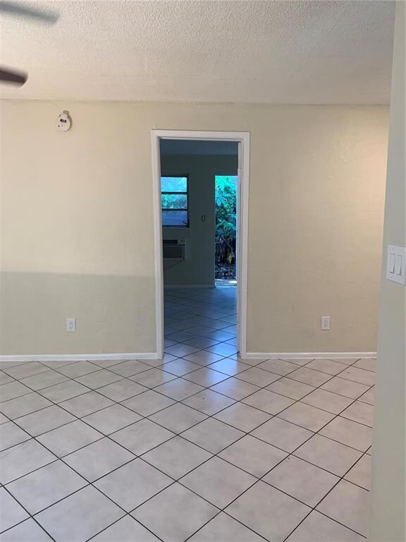 636 SW 14th Terrace unit 2, Fort Lauderdale, FL 33312 - photo 6