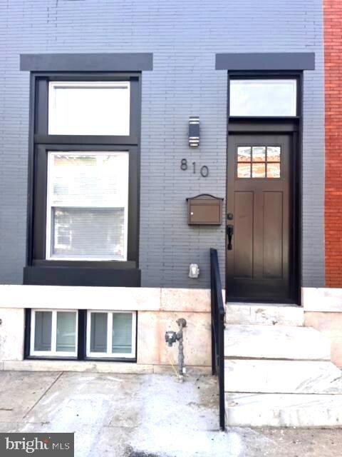 810 N Lakewood Ave, Baltimore, MD 21205 - photo 4