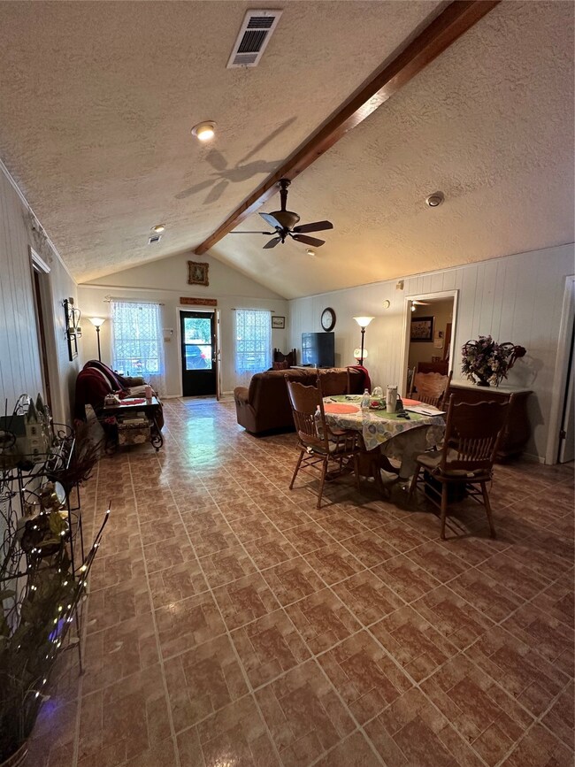 Large Living Area