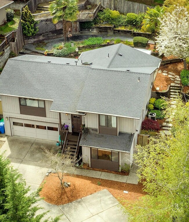 289 Southridge Way, Grants Pass, OR 97527 - photo 2