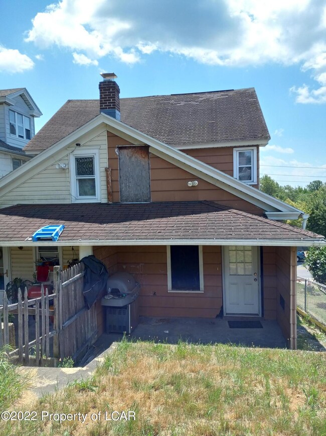 733 Diamond back of house