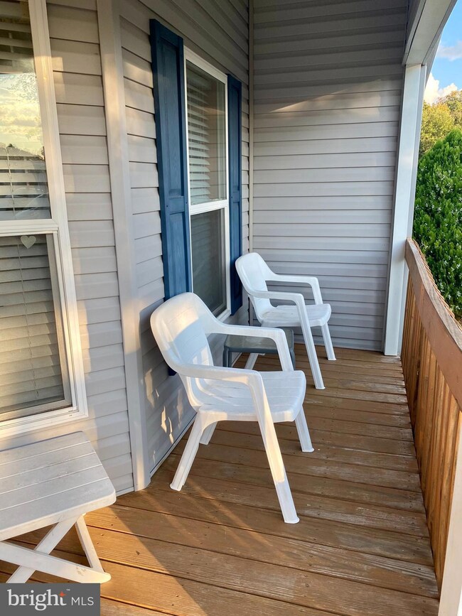 308 Dale Ln, Williamstown, NJ 08094 - photo 4