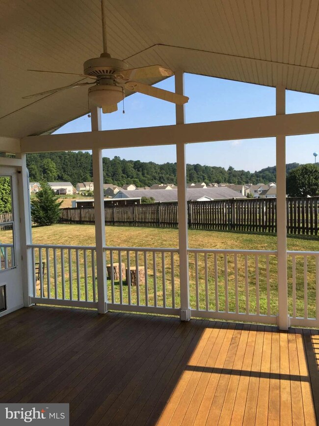 2976 Lodi Dr, Manchester, MD 21102 - photo 5