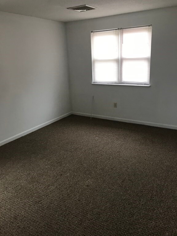 35 Longworth Ave unit 24, Brockton, MA 02301 - photo 6