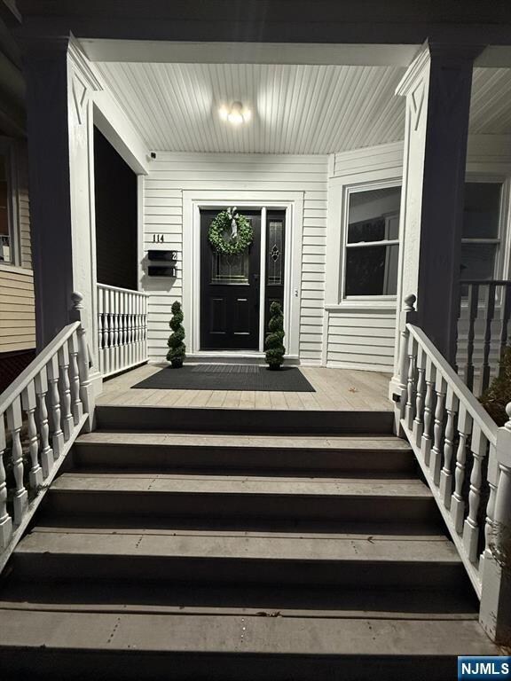 114 Overlook Ave unit 2nd floor, Belleville, NJ 07109 - photo 2