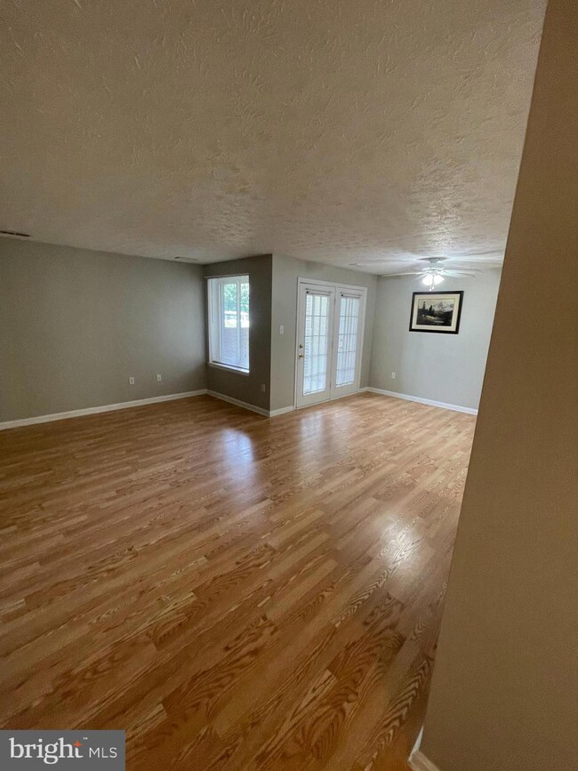 2137 Wainwright Ct unit BA, Frederick, MD 21702 - photo 3