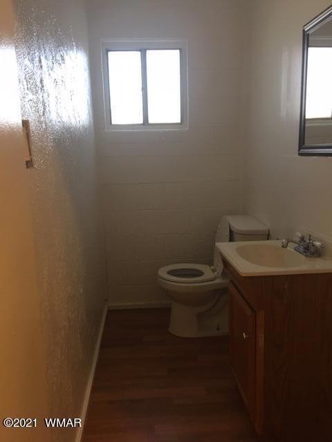 1004 N Williamson Ave, Winslow, AZ 86047 - photo 6