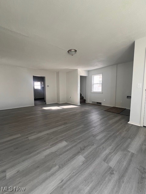 506 8th St, Struthers, OH 44471 - photo 7