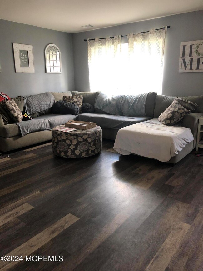LIVING ROOM NEW FLOORING