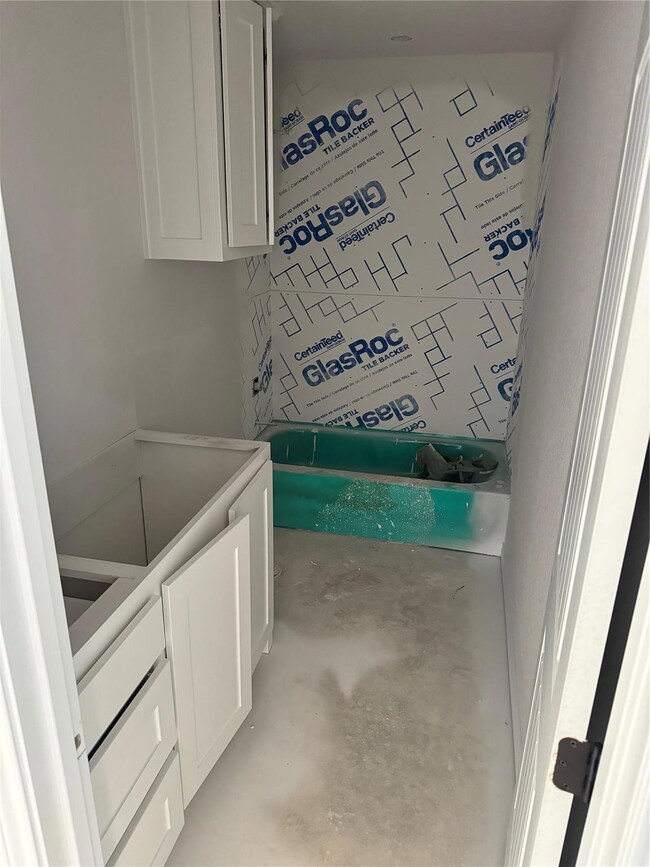 705 Elm Tree Ct, Poolville, TX 76487 - photo 5