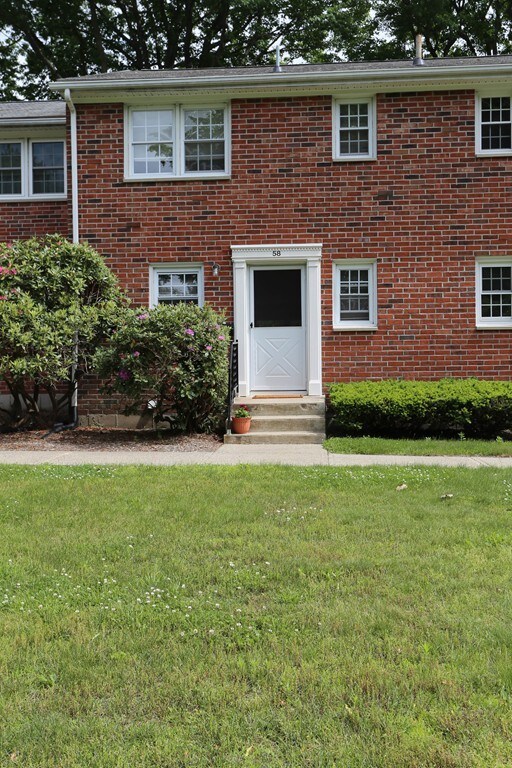 58 Hadley Village Rd unit 58, South Hadley, MA 01075 - photo 2