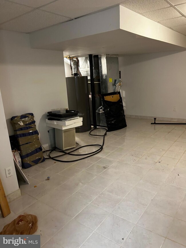 16649 Radcliffe Ln, Woodbridge, VA 22191 - photo 7