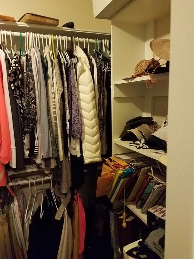 518 Pine Sisken St, Laredo, TX 78045 - photo 6