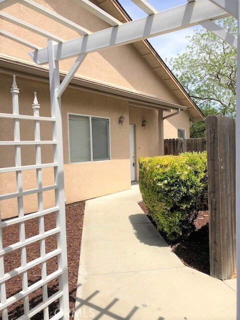 921 Creston Rd unit G, Paso Robles, CA 93446 - photo 3