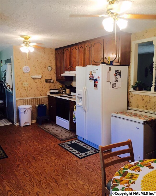 All appliances remain in the home except for the freezer.