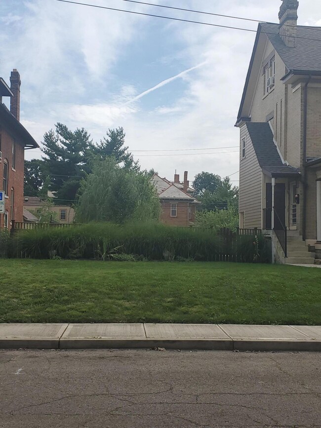 36 Auburn Ave unit 38, Columbus, OH 43205 - photo 5